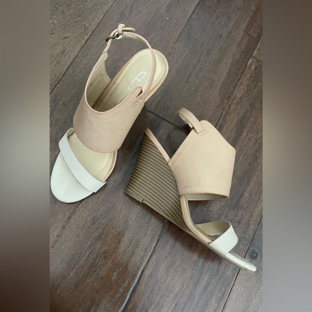 CL by Laundry Tan and Cream Wedge Sandals